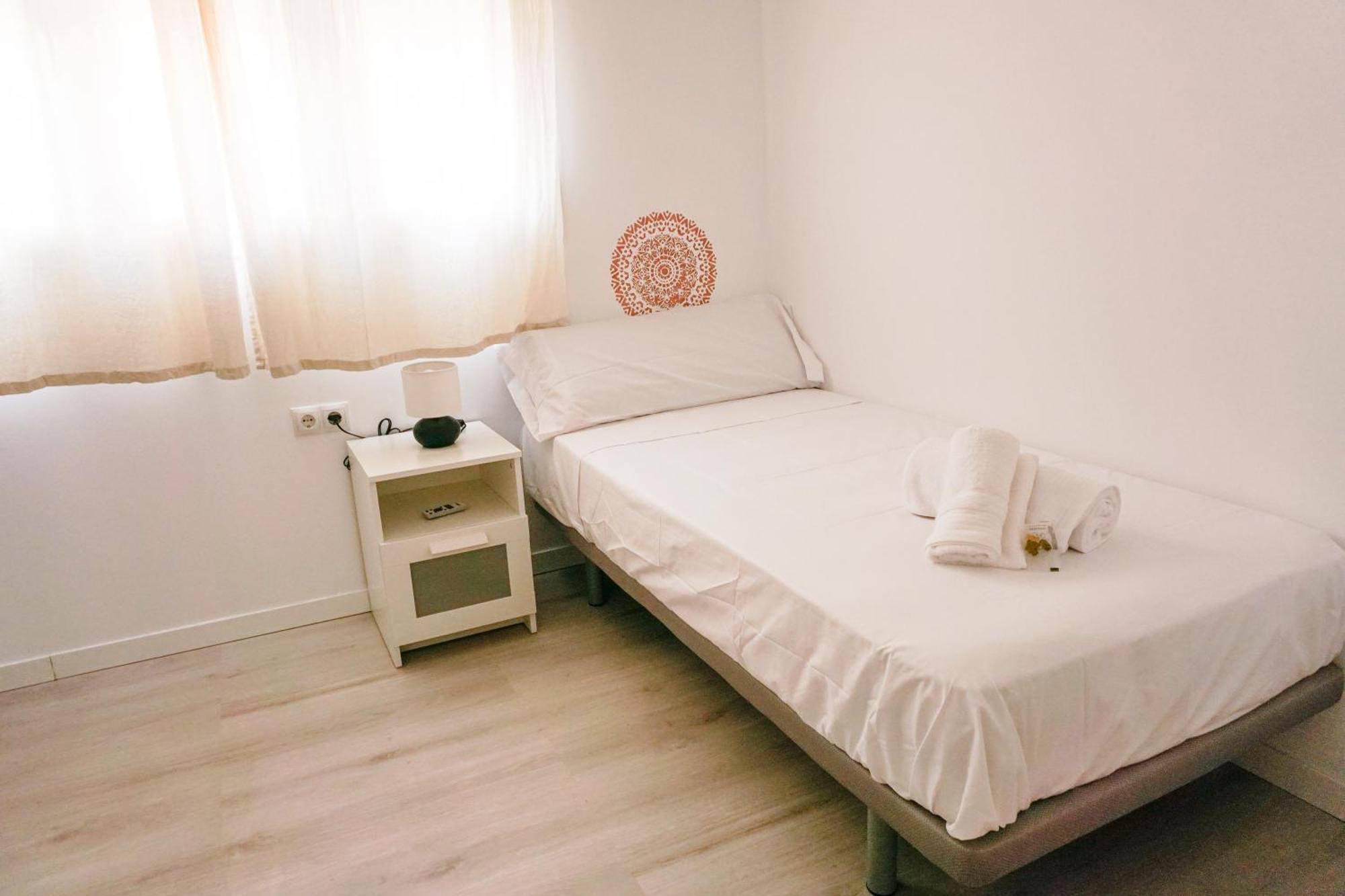 Martina I Apartment Малага Екстериор снимка