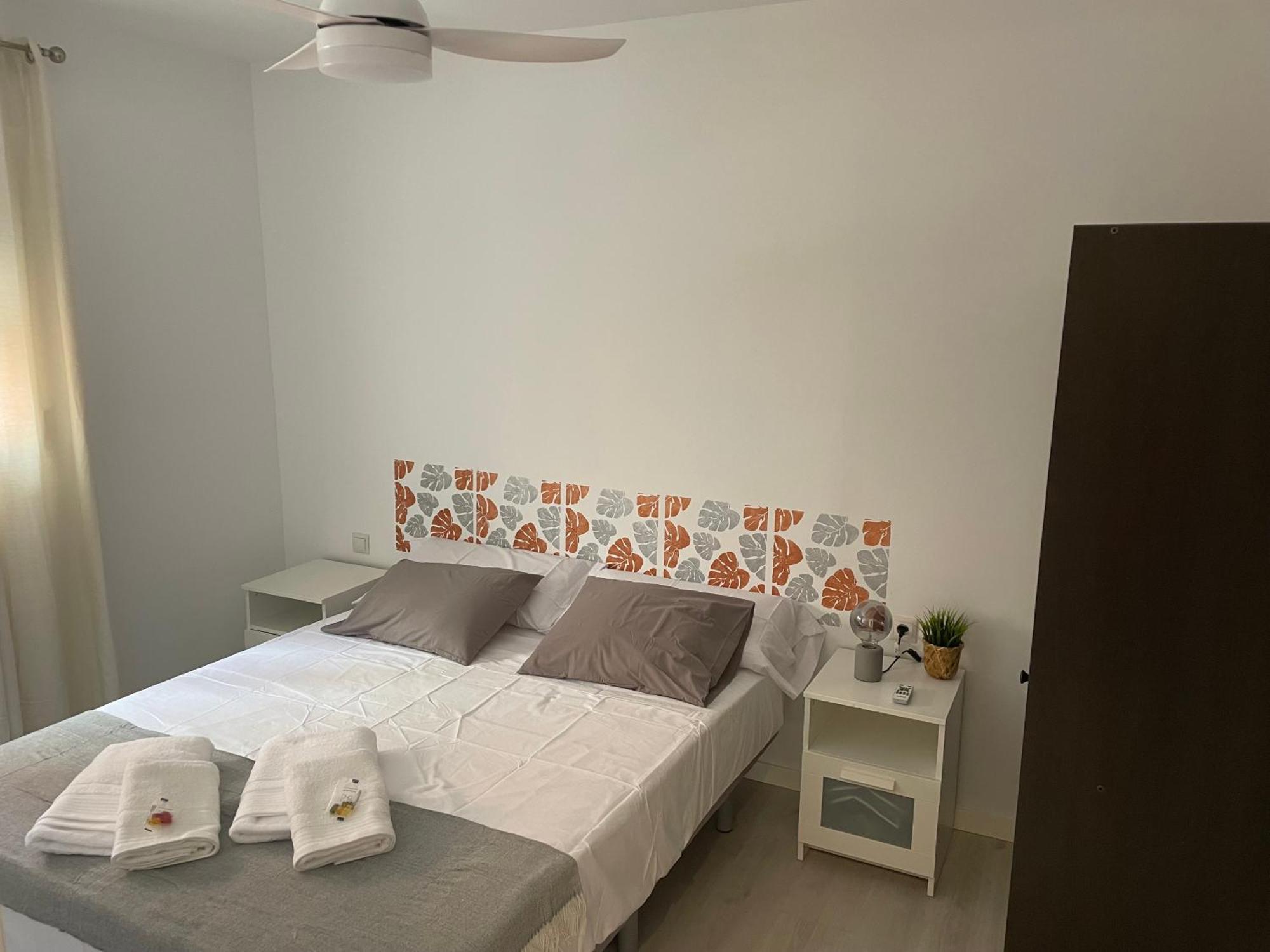 Martina I Apartment Малага Екстериор снимка