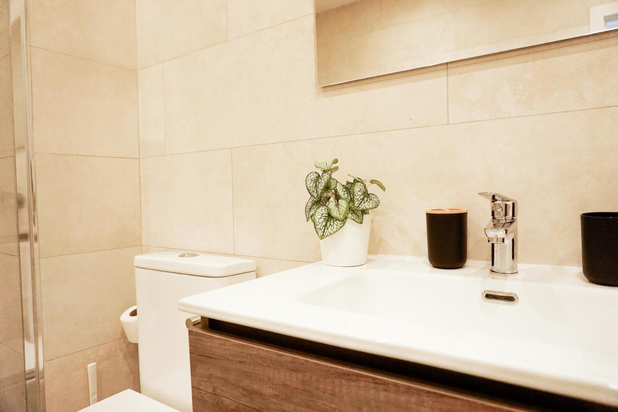 Martina I Apartment Малага Екстериор снимка