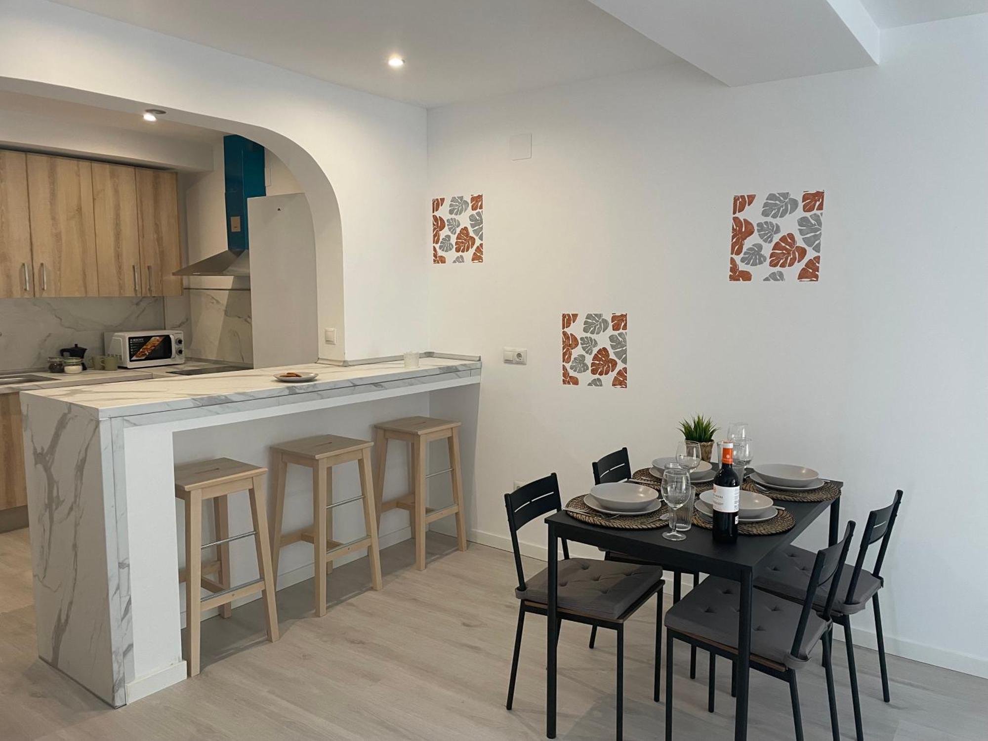 Martina I Apartment Малага Екстериор снимка