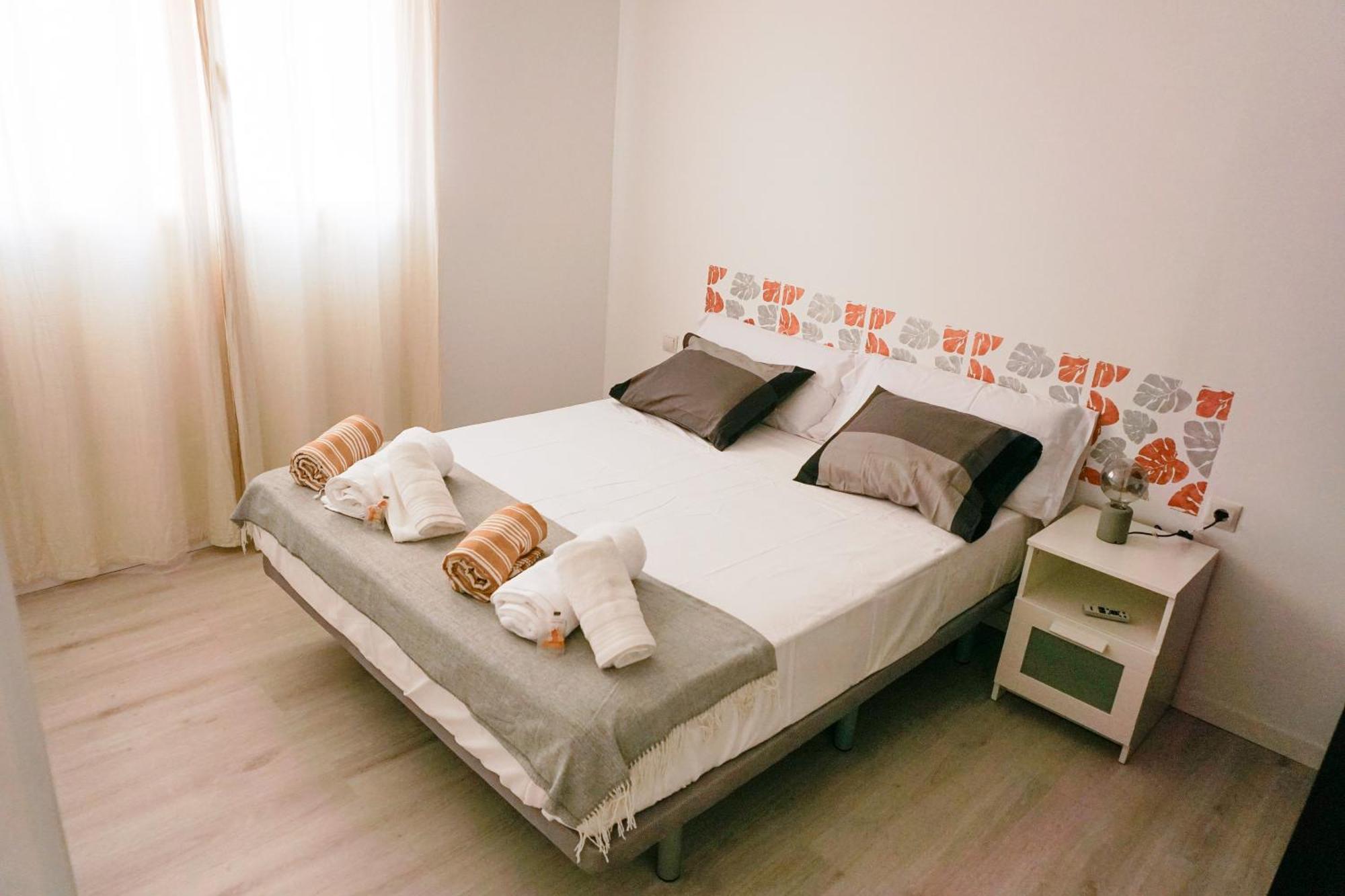 Martina I Apartment Малага Екстериор снимка