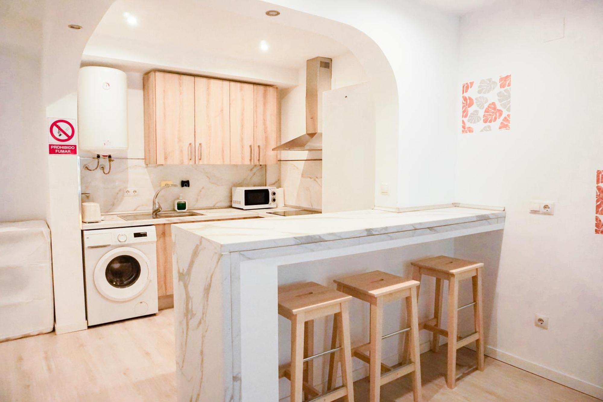 Martina I Apartment Малага Екстериор снимка