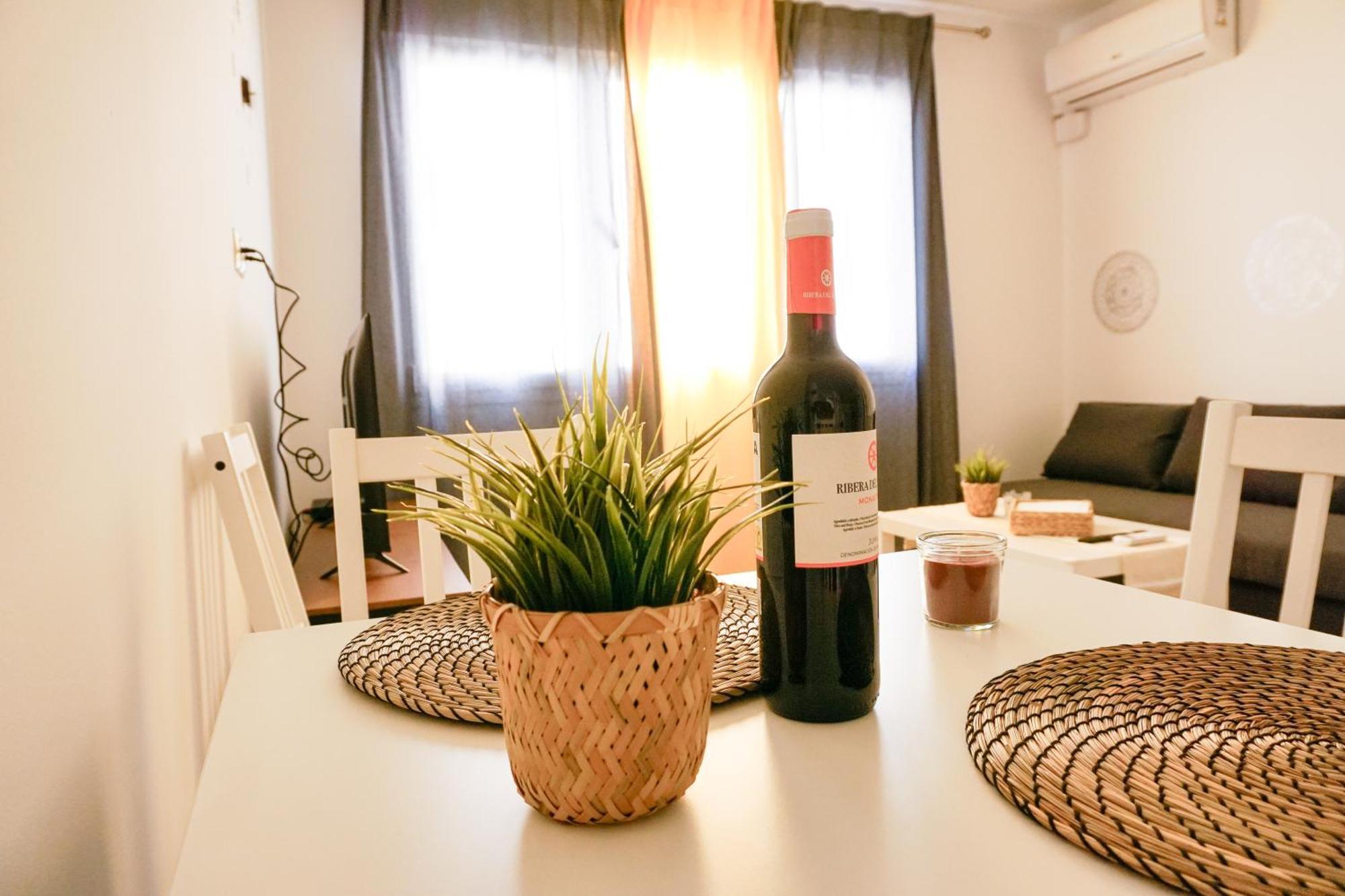 Martina I Apartment Малага Екстериор снимка