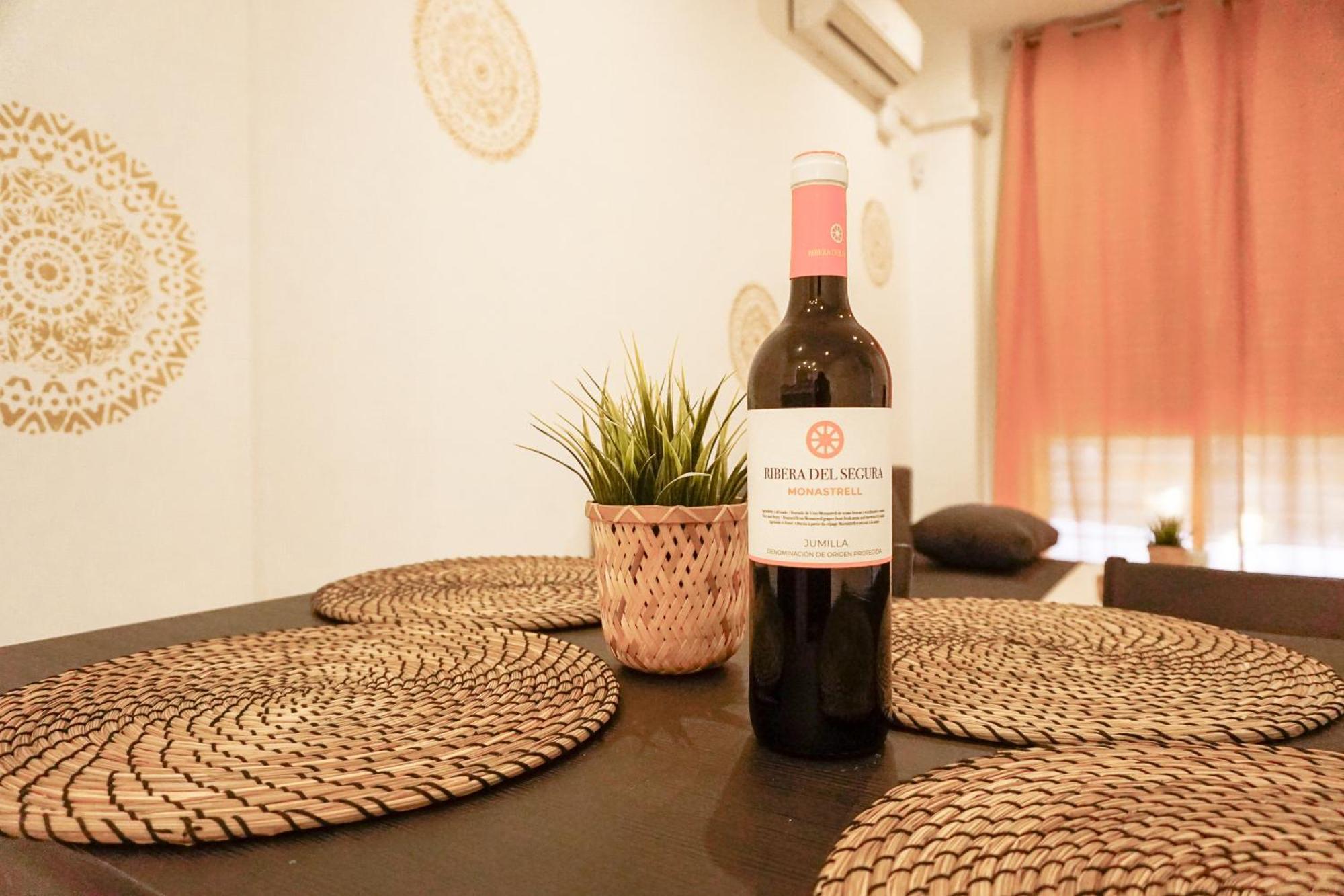Martina I Apartment Малага Екстериор снимка