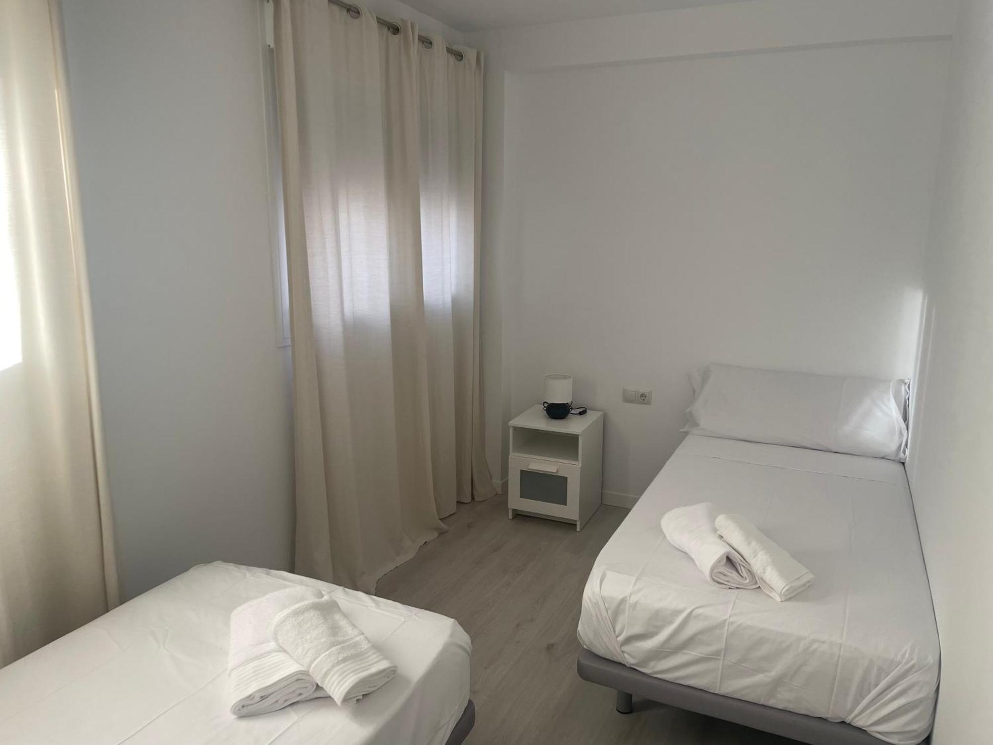 Martina I Apartment Малага Екстериор снимка