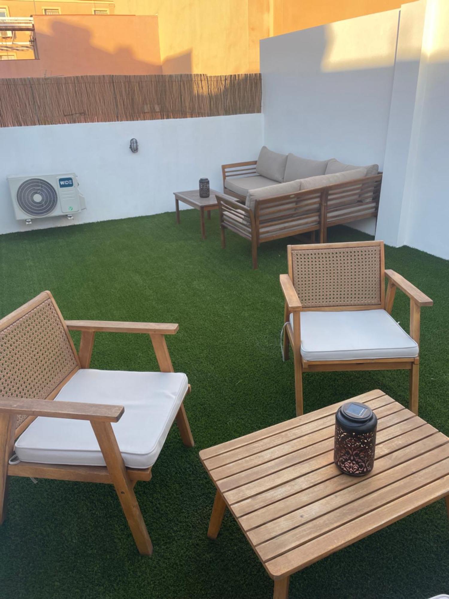 Martina I Apartment Малага Екстериор снимка