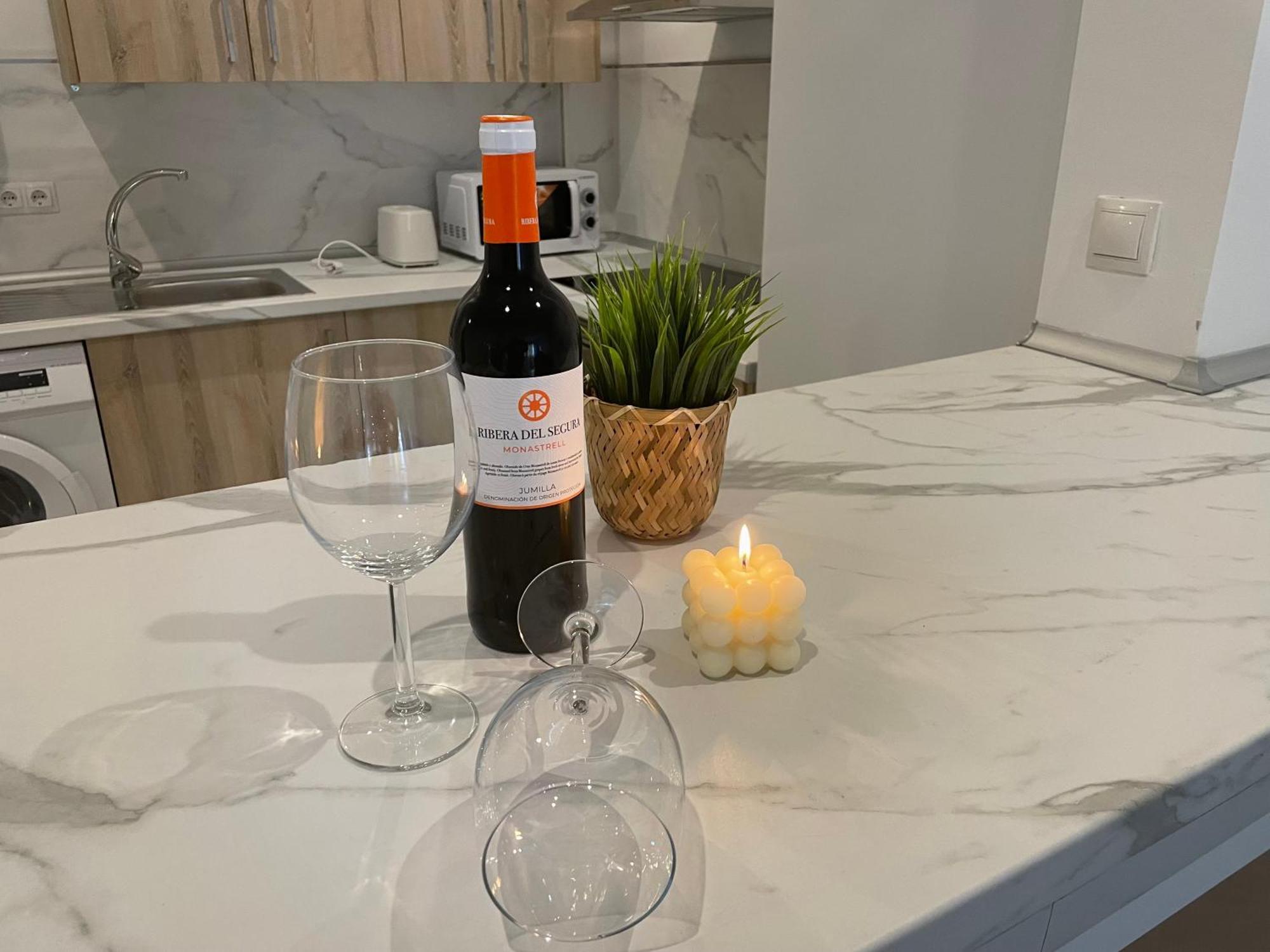 Martina I Apartment Малага Екстериор снимка